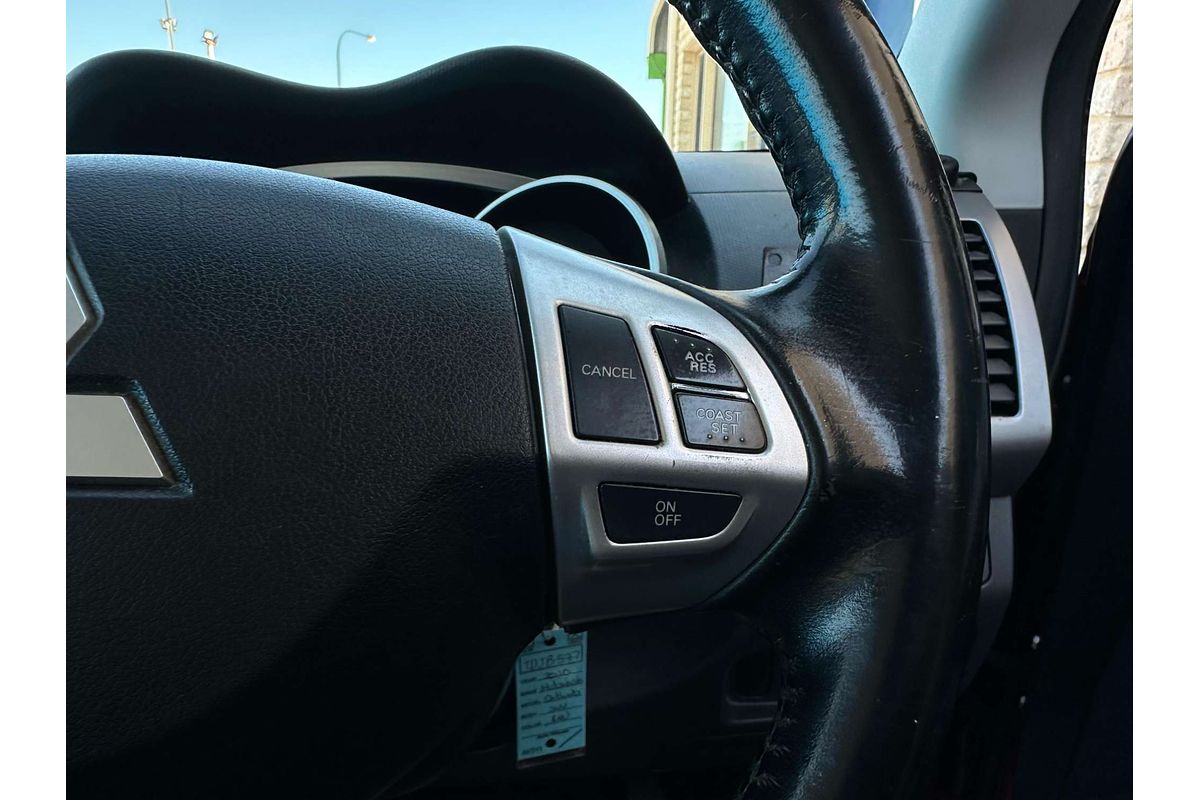 2010 Mitsubishi Outlander LS ZH