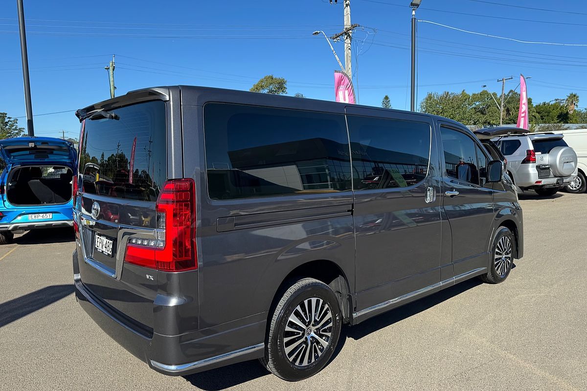 2019 Toyota Granvia VX GDH303R
