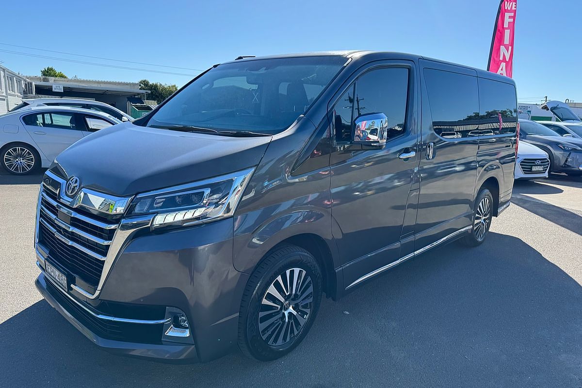 2019 Toyota Granvia VX GDH303R