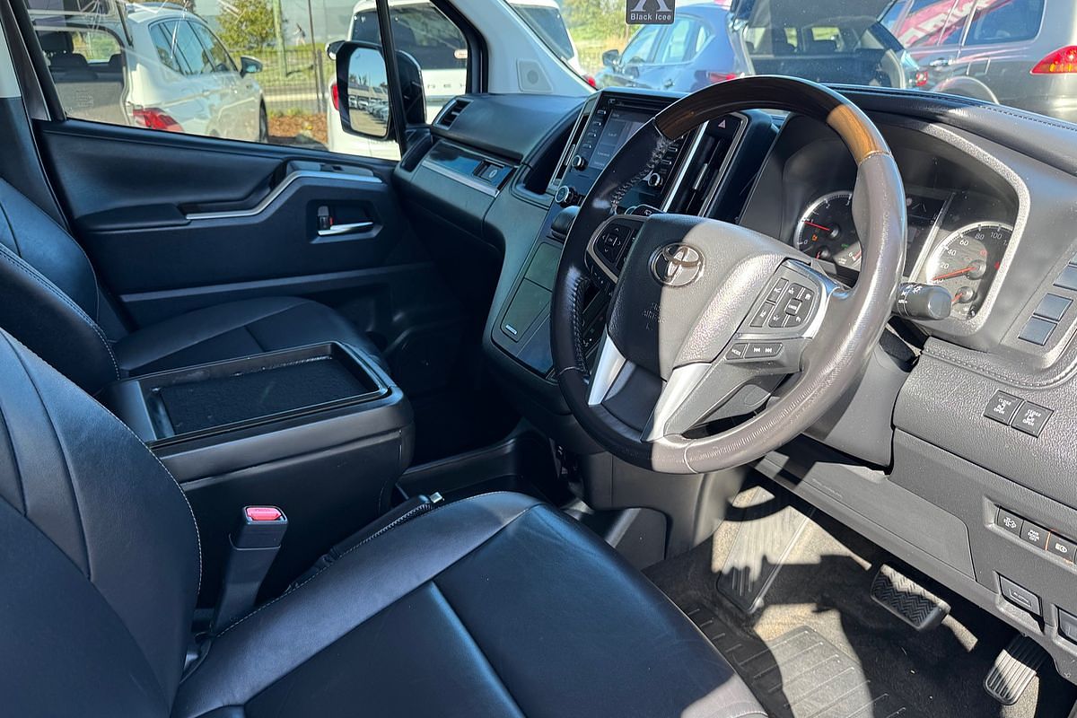 2019 Toyota Granvia VX GDH303R