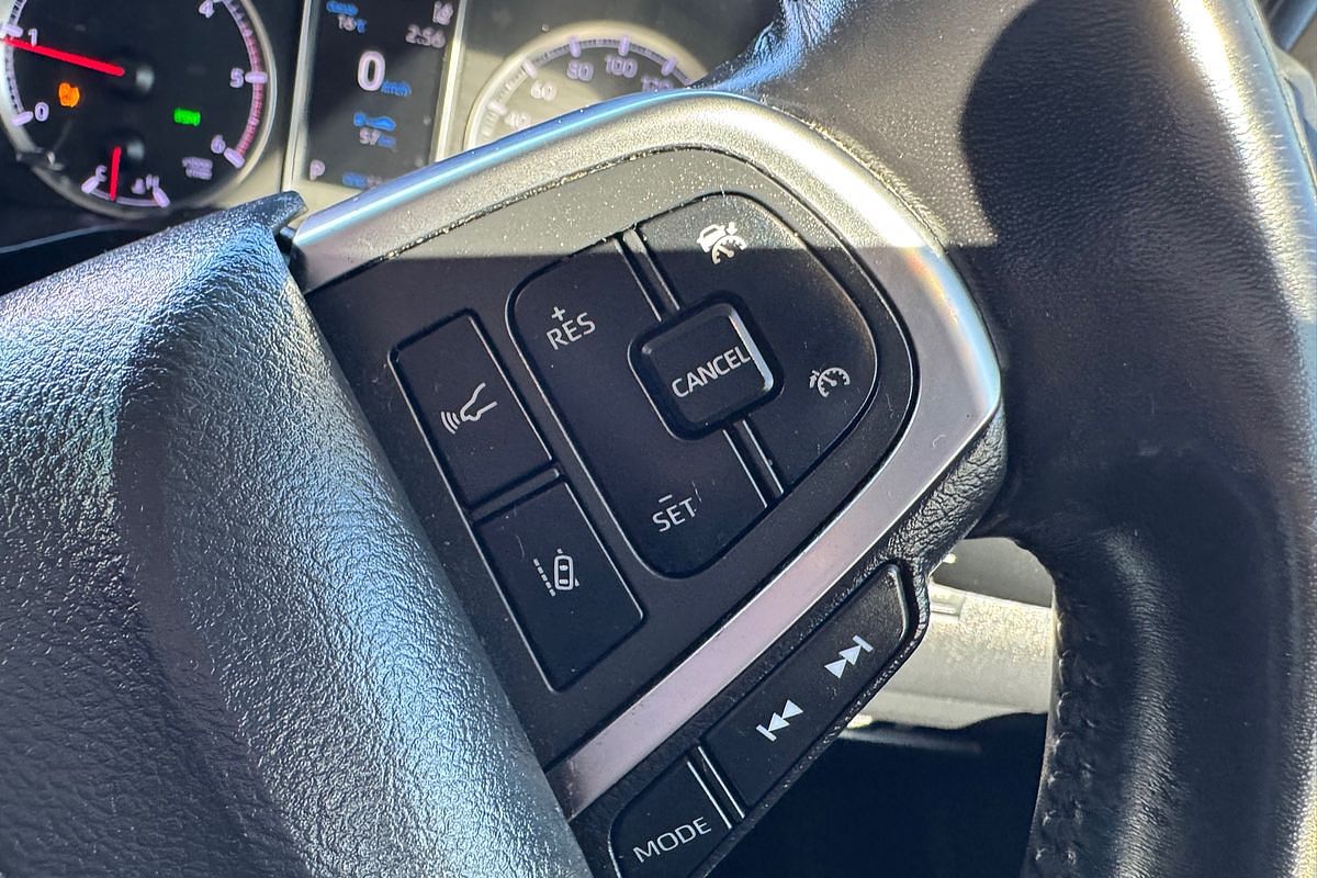 2019 Toyota Granvia VX GDH303R