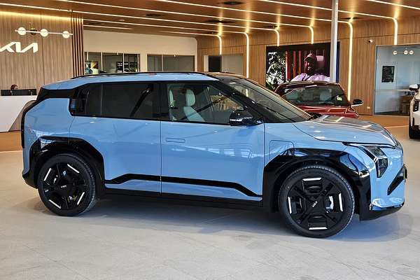 2025 Kia EV3 GT-Line Long Range SV