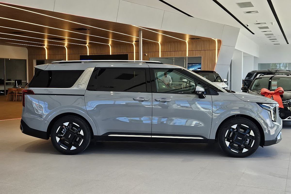 2025 Kia Carnival GT-Line KA4 PE