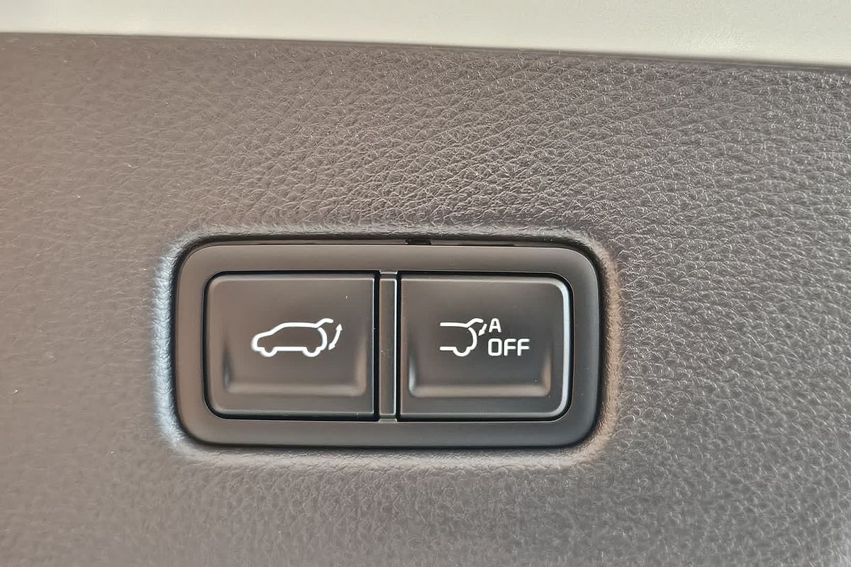 2025 Kia Carnival GT-Line KA4 PE