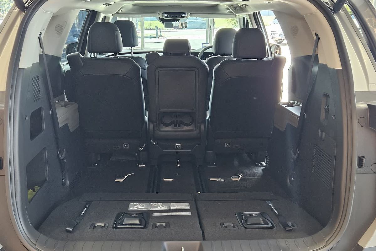 2025 Kia Carnival GT-Line KA4 PE