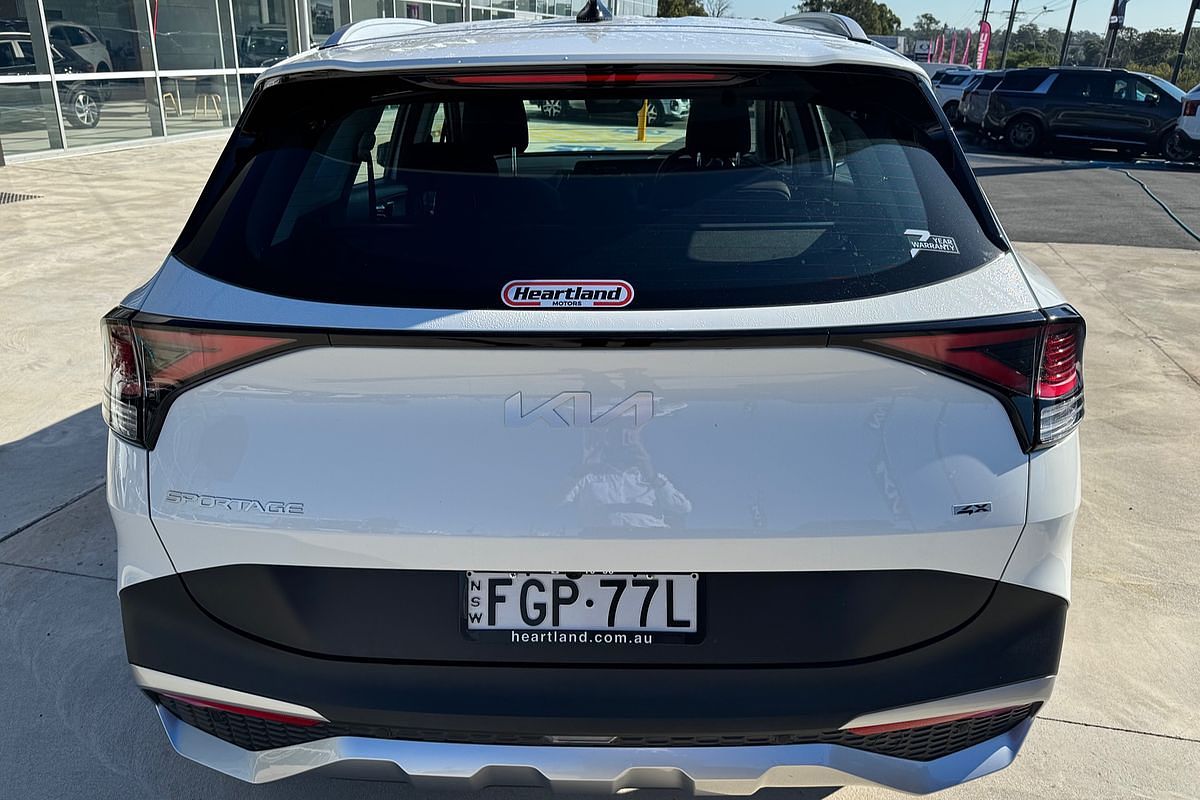2024 Kia Sportage S NQ5