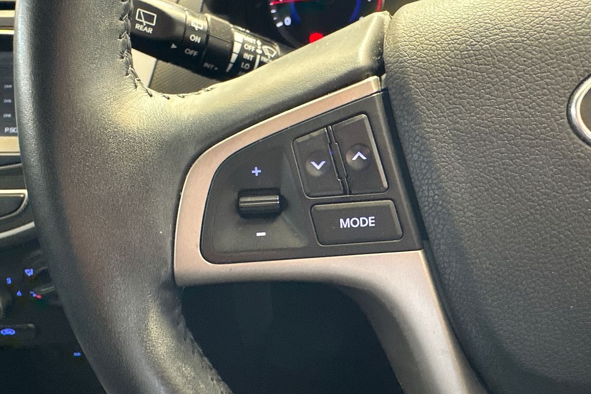 2018 Hyundai Accent Sport RB6