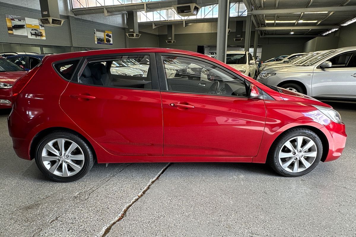 2018 Hyundai Accent Sport RB6