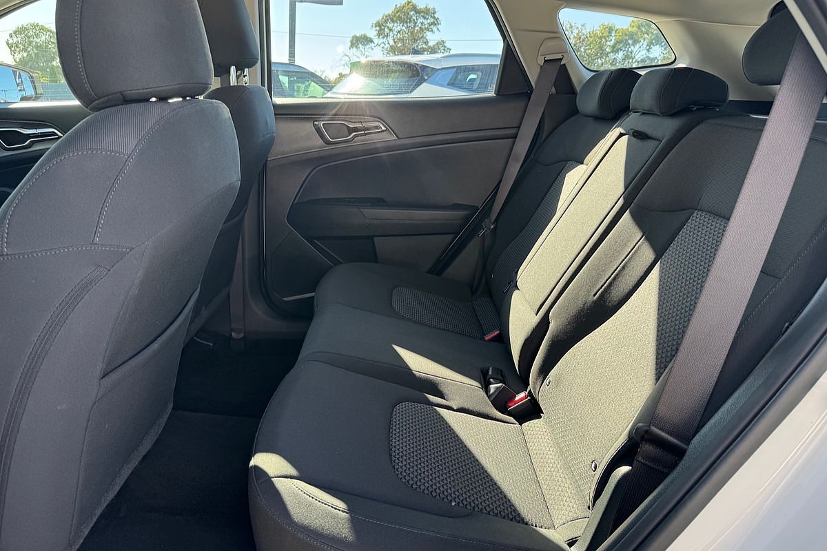 2024 Kia Sportage S NQ5