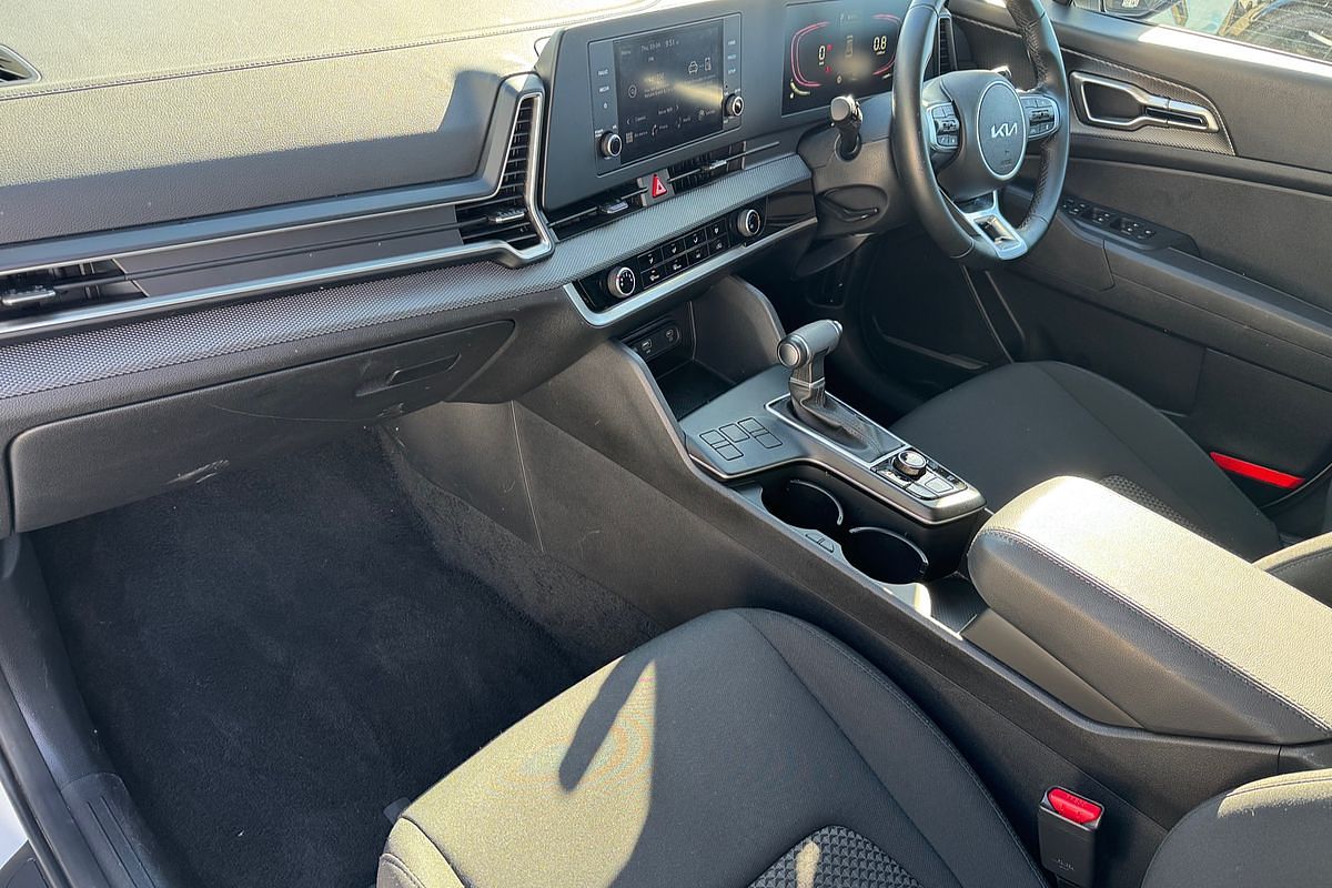 2024 Kia Sportage S NQ5