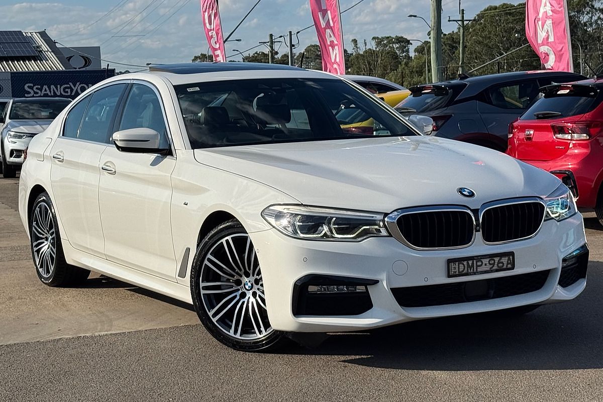 2016 BMW 5 Series 520d M Sport G30
