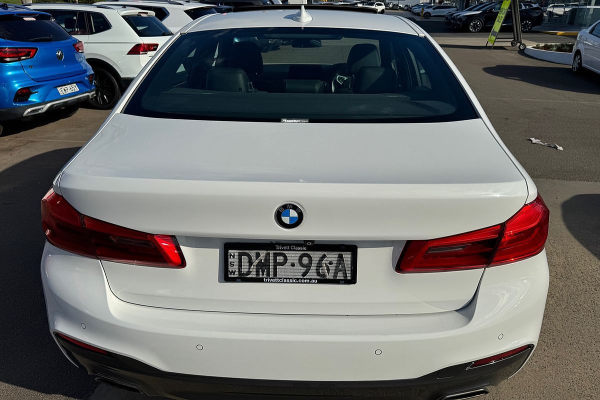 2016 BMW 5 Series 520d M Sport G30