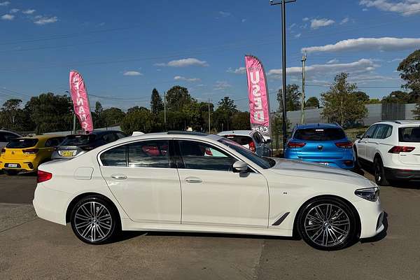 2016 BMW 5 Series 520d M Sport G30