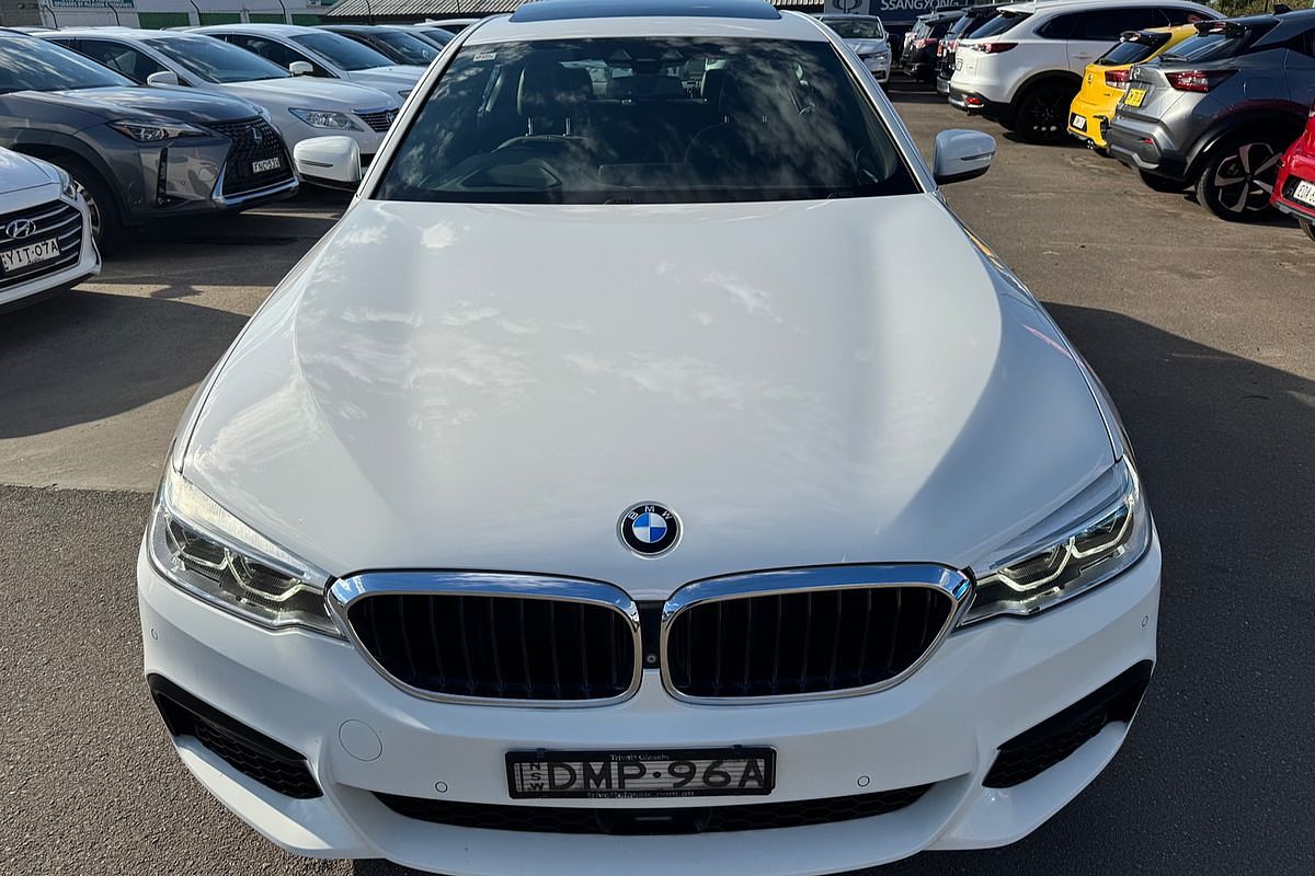 2016 BMW 5 Series 520d M Sport G30
