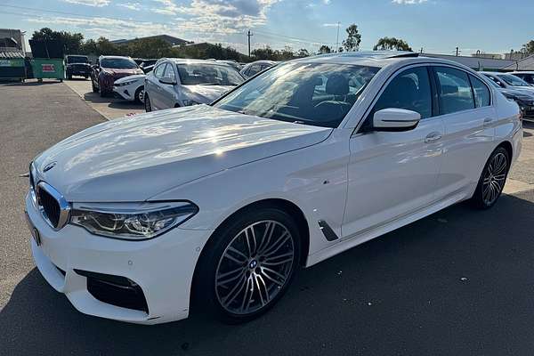 2016 BMW 5 Series 520d M Sport G30