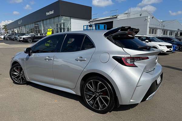 2020 Toyota Corolla ZR Hybrid ZWE211R