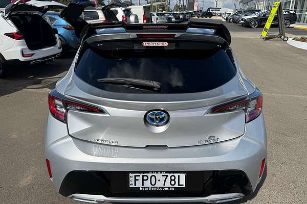 2020 Toyota Corolla ZR Hybrid ZWE211R