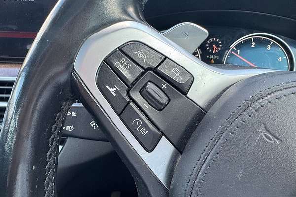 2016 BMW 5 Series 520d M Sport G30
