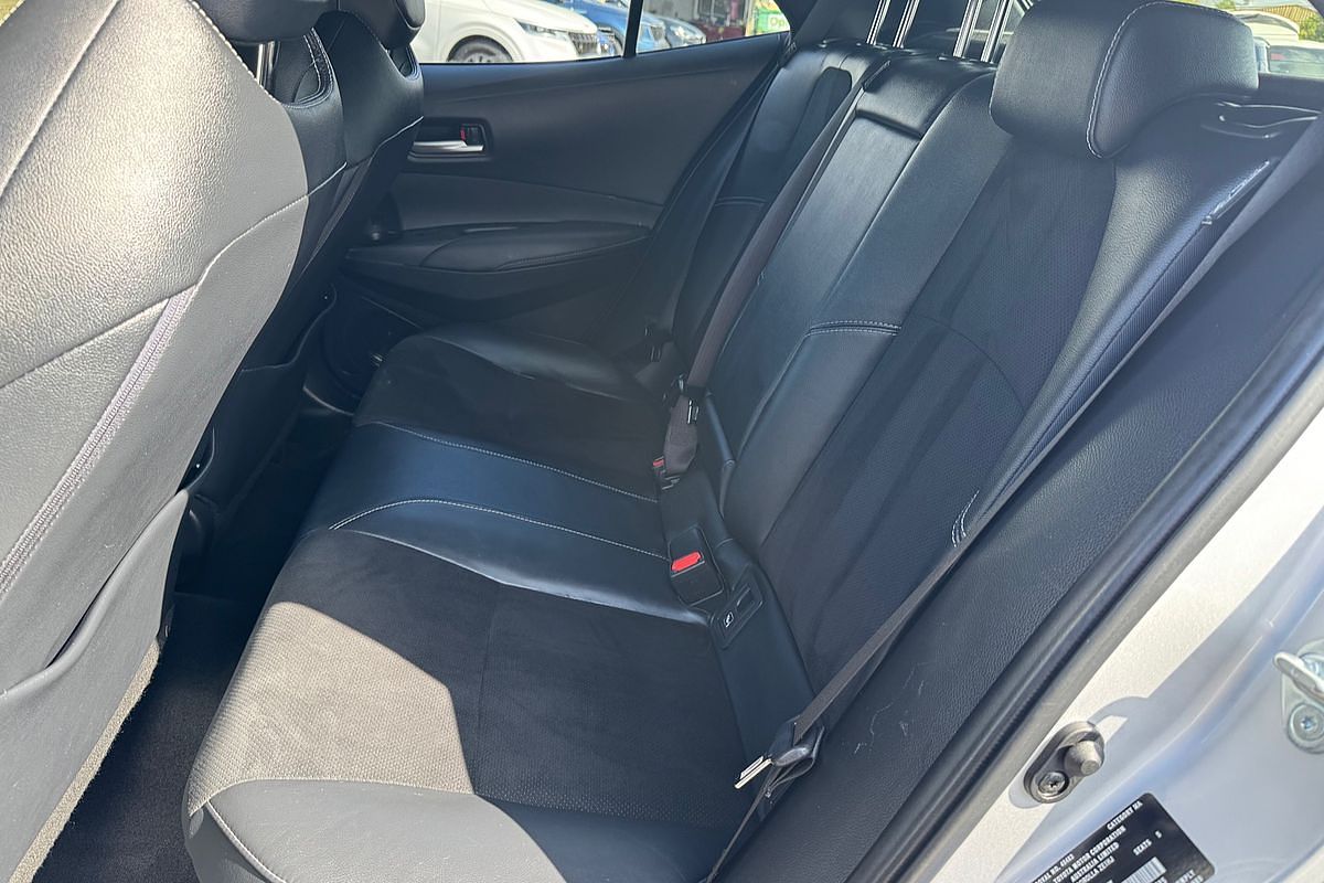 2020 Toyota Corolla ZR Hybrid ZWE211R