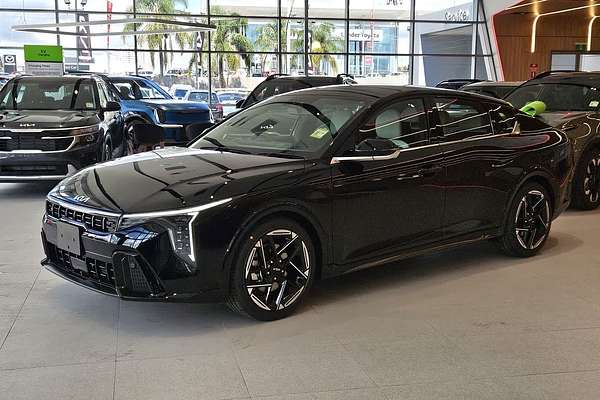 2024 Kia K4 GT-Line CL4m