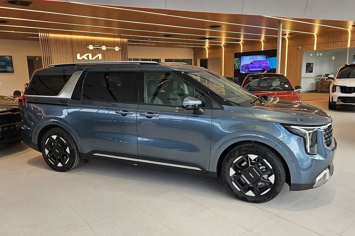 2025 Kia Carnival GT-Line KA4 PE