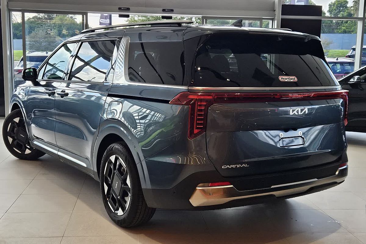 2025 Kia Carnival GT-Line KA4 PE