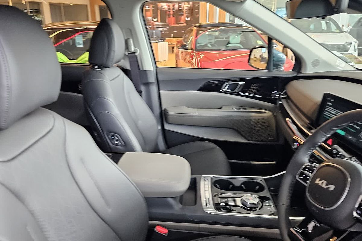 2025 Kia Carnival GT-Line KA4 PE