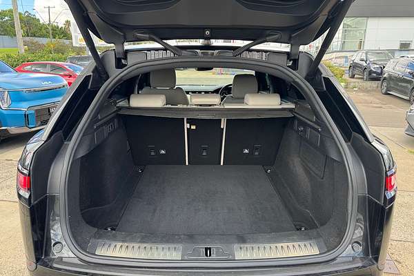 2017 Land Rover Range Rover Velar D300 SE L560