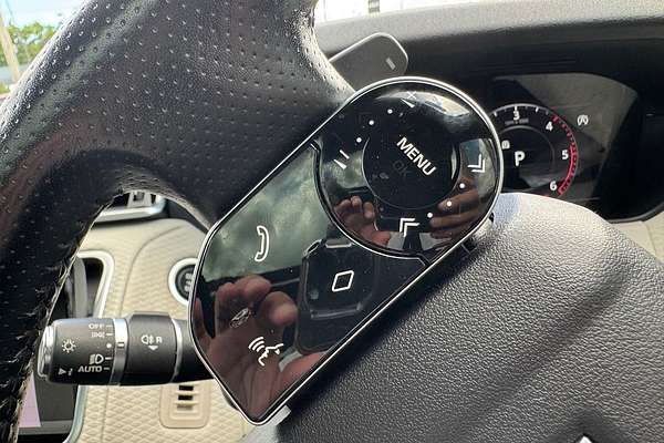 2017 Land Rover Range Rover Velar D300 SE L560