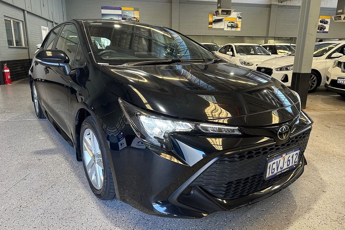 2019 Toyota Corolla Ascent Sport MZEA12R