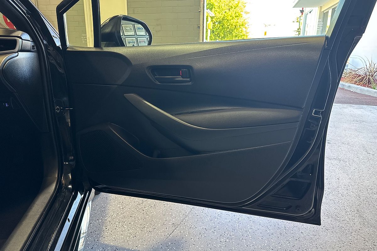 2019 Toyota Corolla Ascent Sport MZEA12R