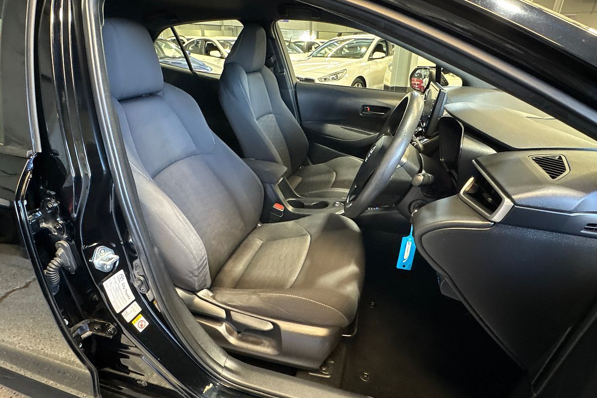 2019 Toyota Corolla Ascent Sport MZEA12R
