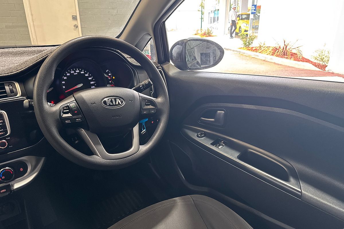 2016 Kia Rio S UB
