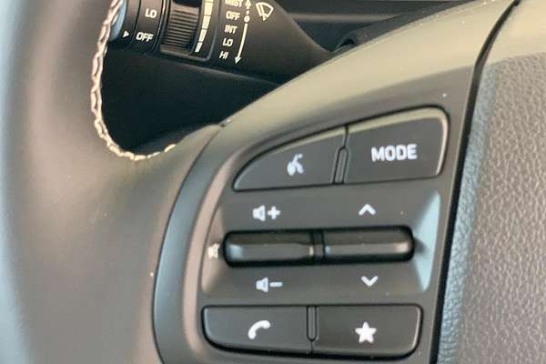 2025 Hyundai Venue Active QX.V5