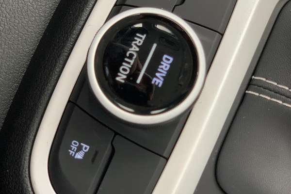 2025 Hyundai Venue Active QX.V5