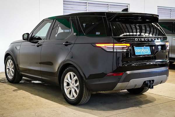 2019 Land Rover Discovery SD6 SE Series 5