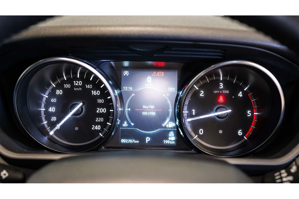 2019 Land Rover Discovery SD6 SE Series 5