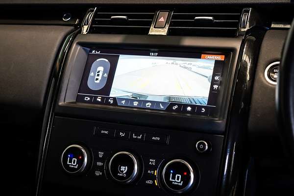 2019 Land Rover Discovery SD6 SE Series 5