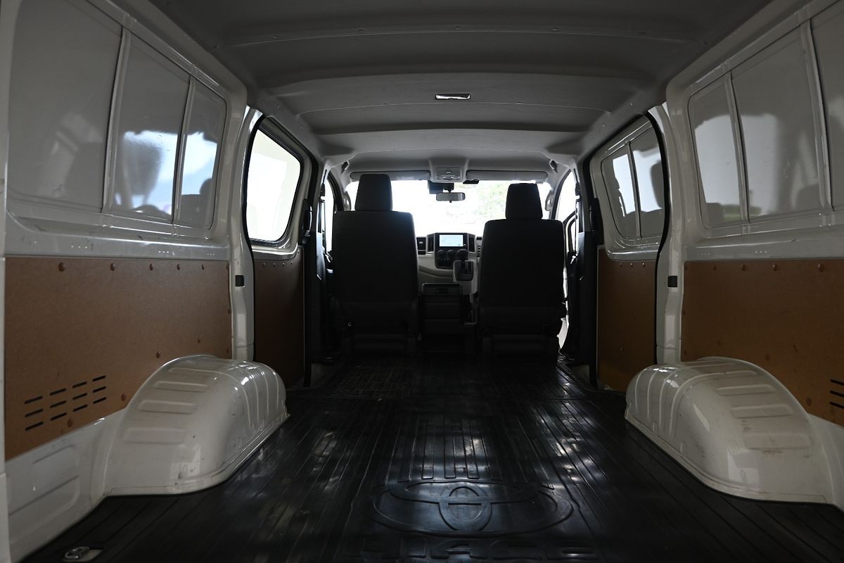 2024 Toyota Hiace GDH300R LWB
