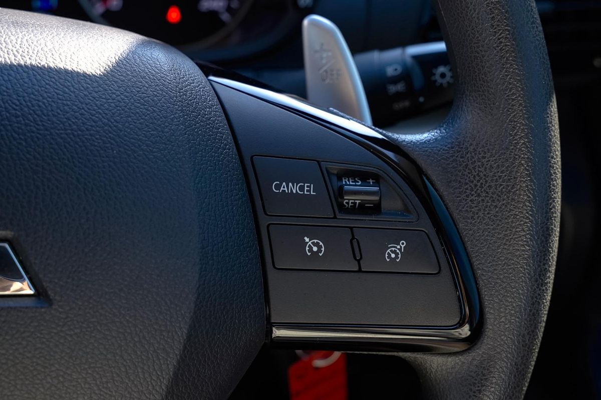 2023 Mitsubishi Eclipse Cross ES YB