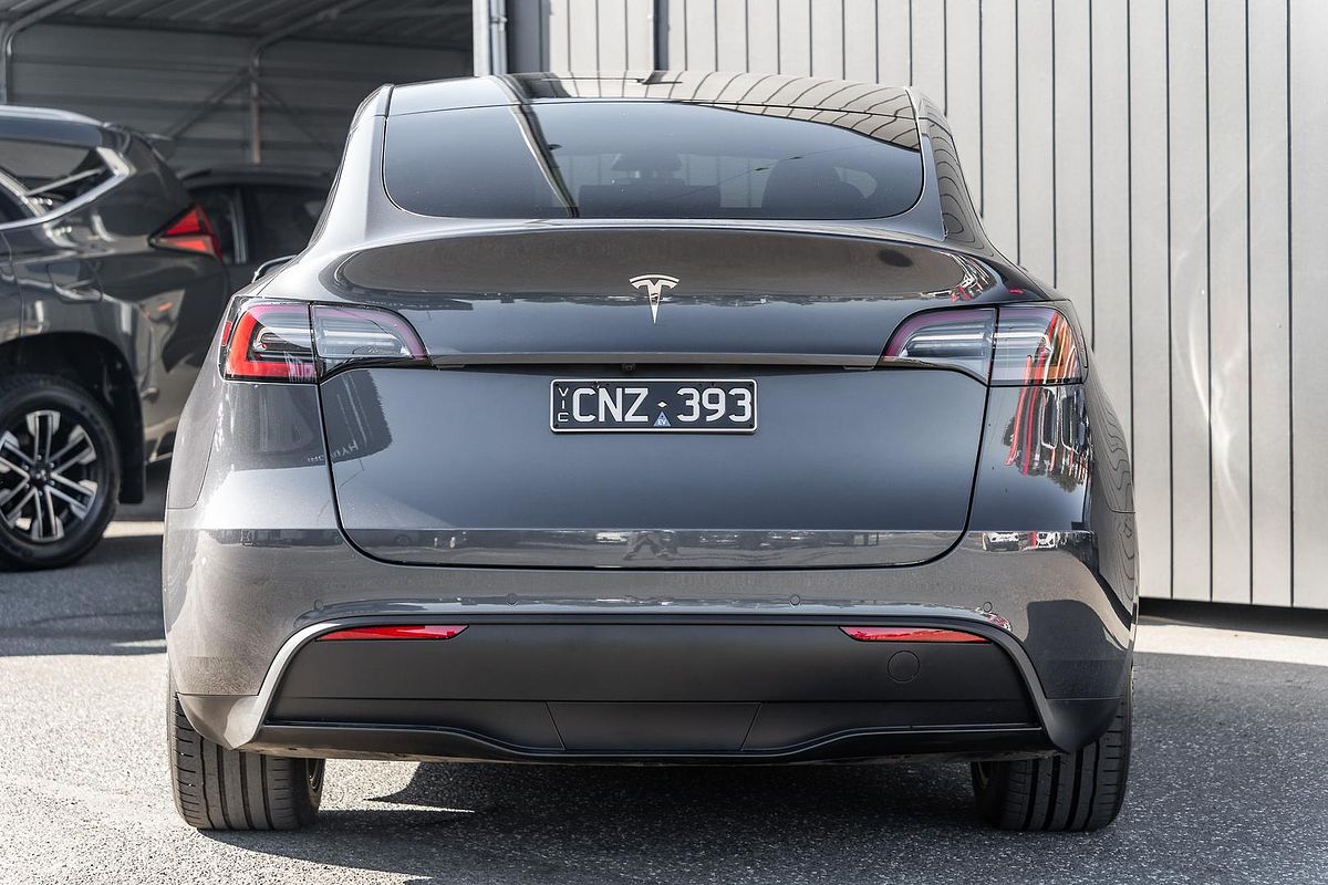2023 Tesla Model Y Rear-Wheel Drive