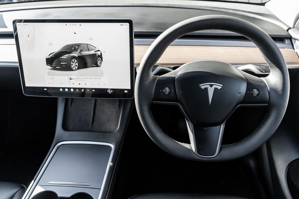 2023 Tesla Model Y Rear-Wheel Drive