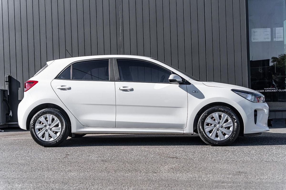 2017 Kia Rio S YB