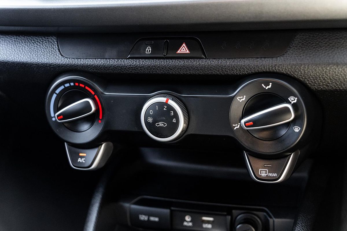 2017 Kia Rio S YB