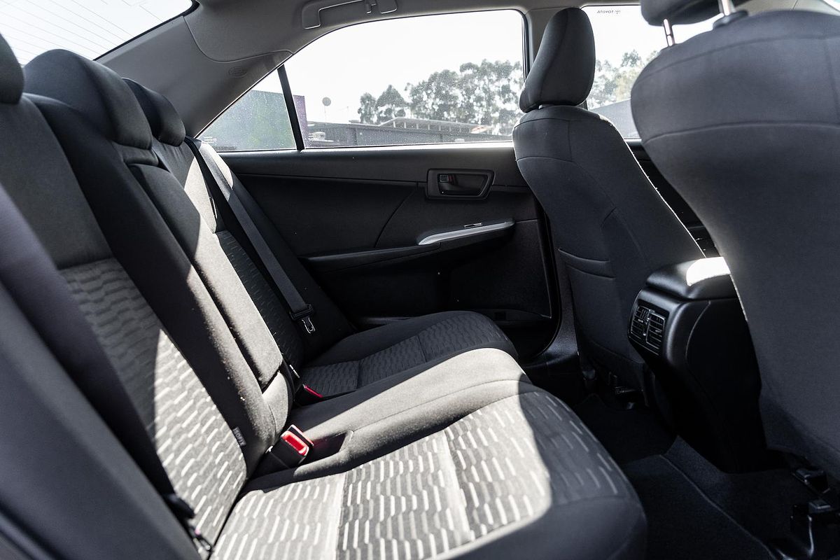 2016 Toyota Camry Atara S ASV50R