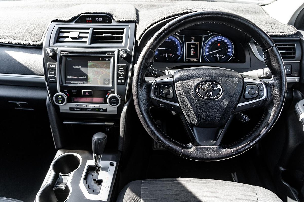 2016 Toyota Camry Atara S ASV50R