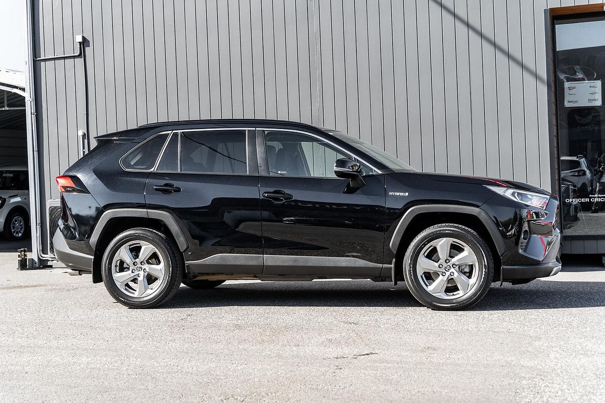 2021 Toyota RAV4 GXL AXAH52R