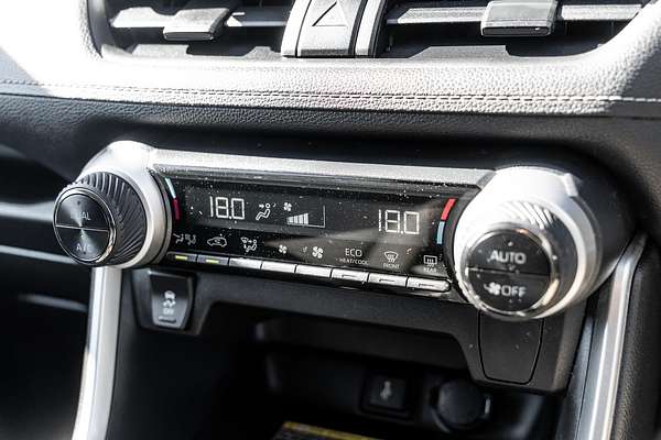 2021 Toyota RAV4 GXL AXAH52R