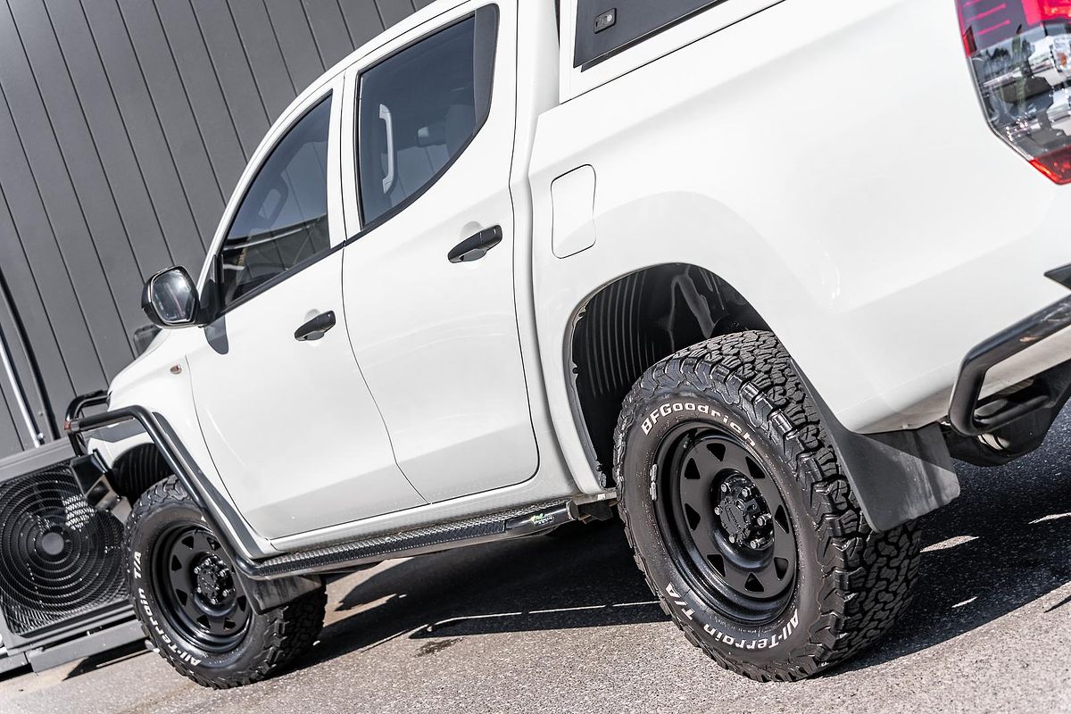 2018 Mitsubishi Triton GLX MR 4X4