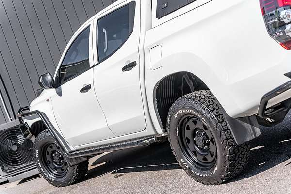 2018 Mitsubishi Triton GLX MR 4X4